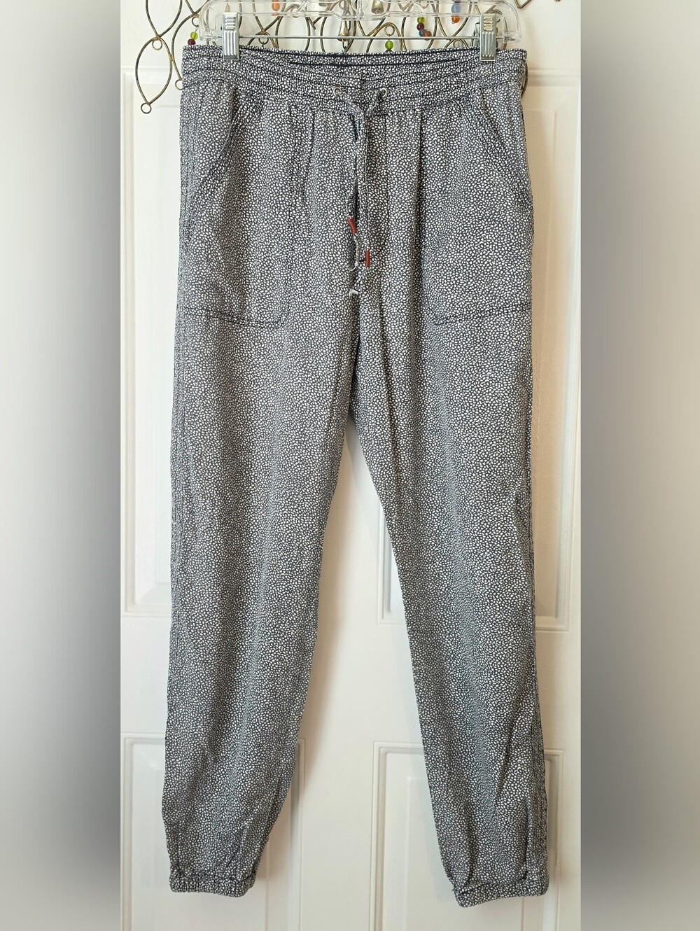 Anthropologie Orana Printed Joggers Womens S Gray Pebble Print Drawstring Boho